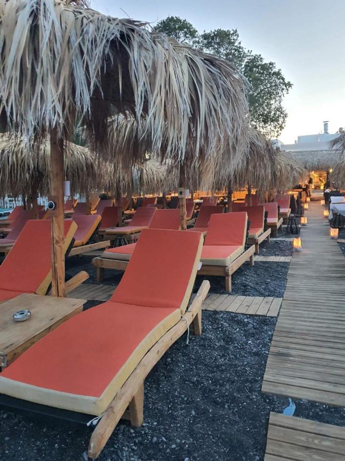 King'S Suites Камари Экстерьер фото